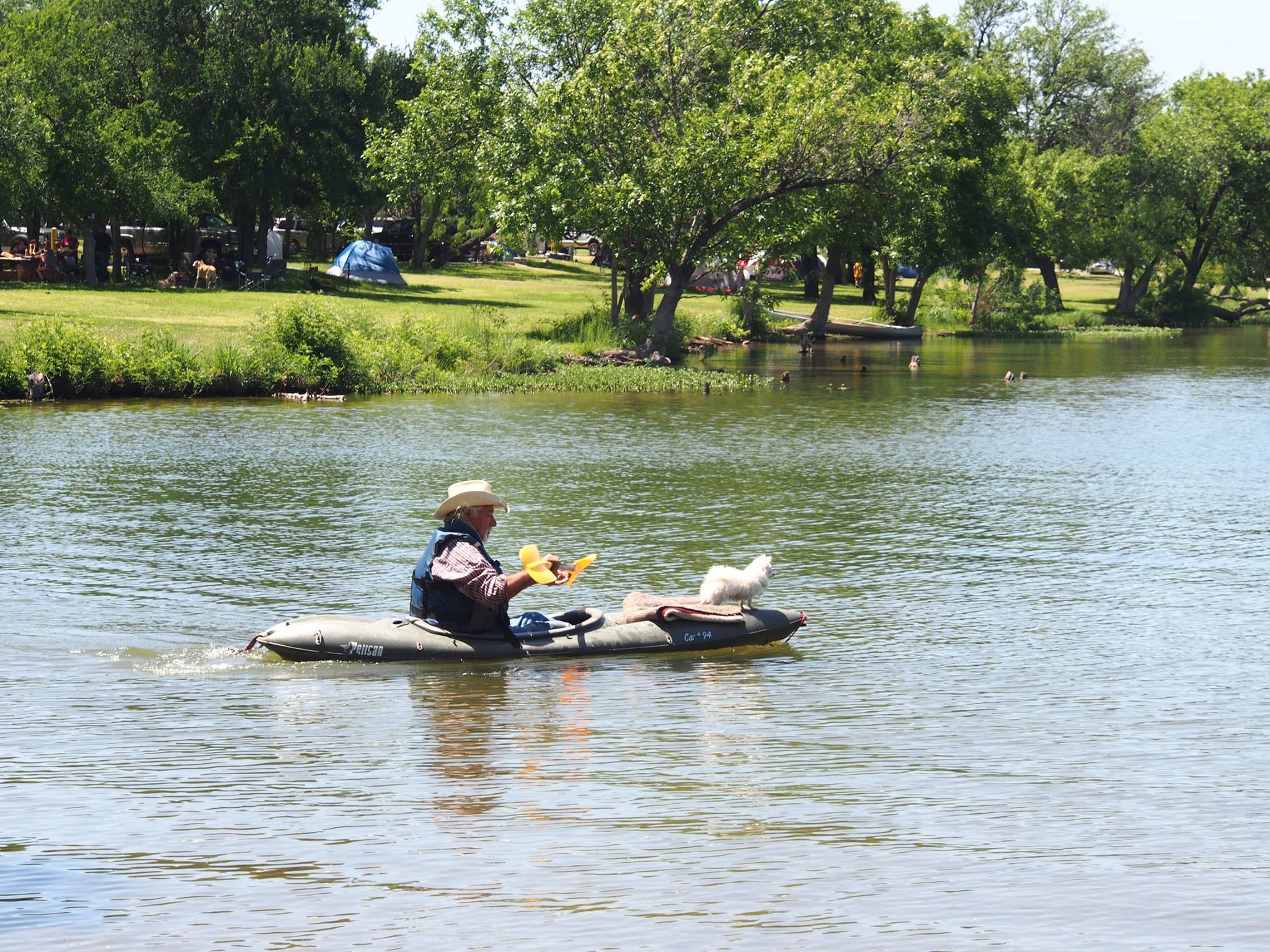 inks-lake-state-park-boatman