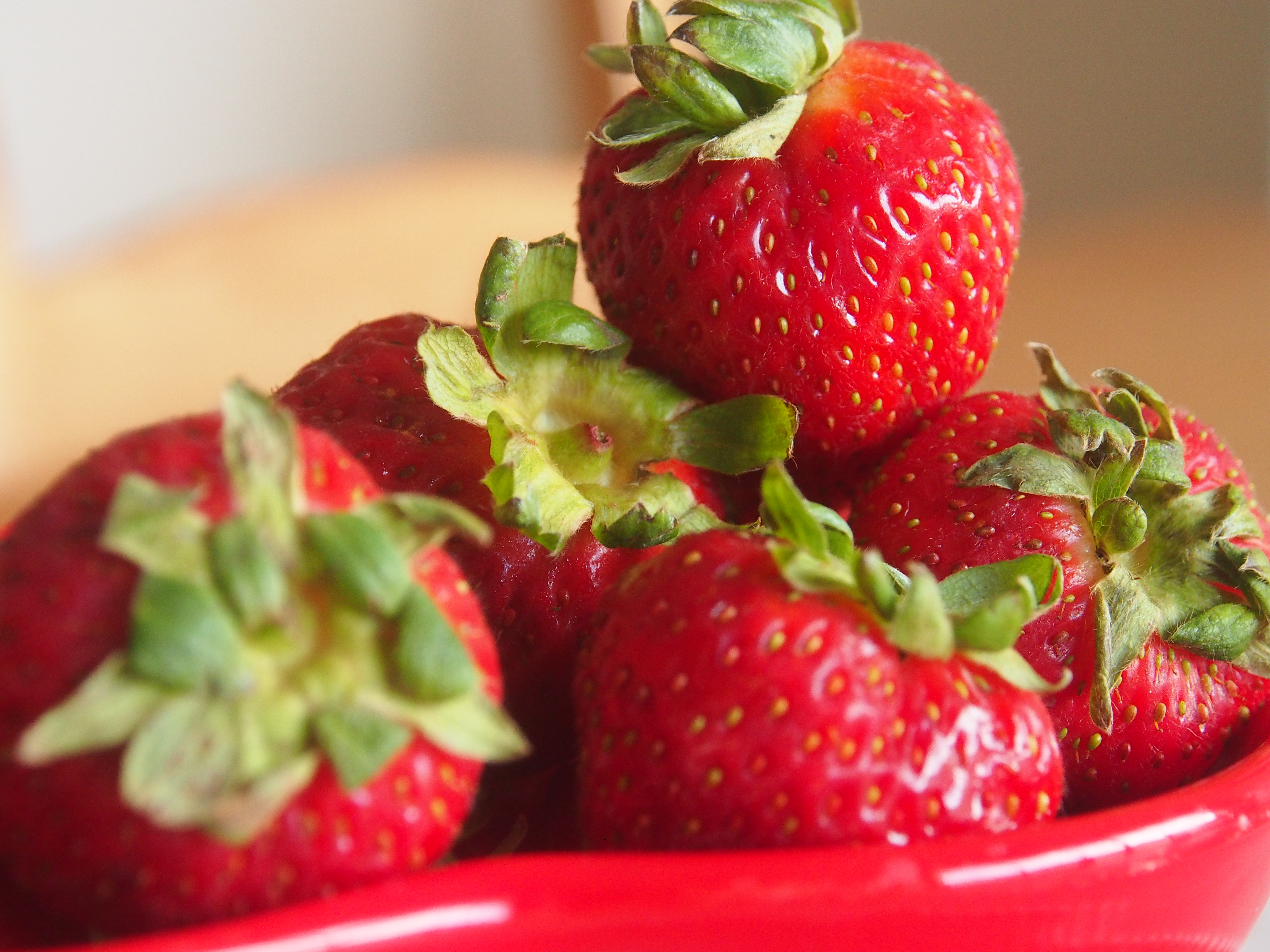 almond-butter-toast-strawberries