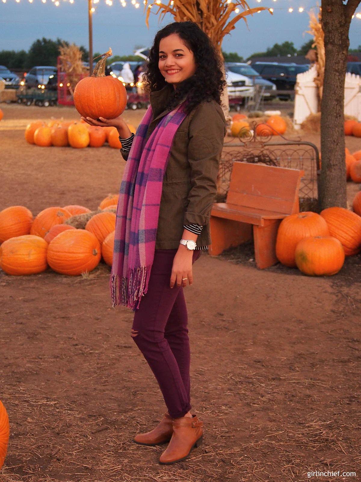 halloween-halls-pumpkin-farm-girlinchief-3