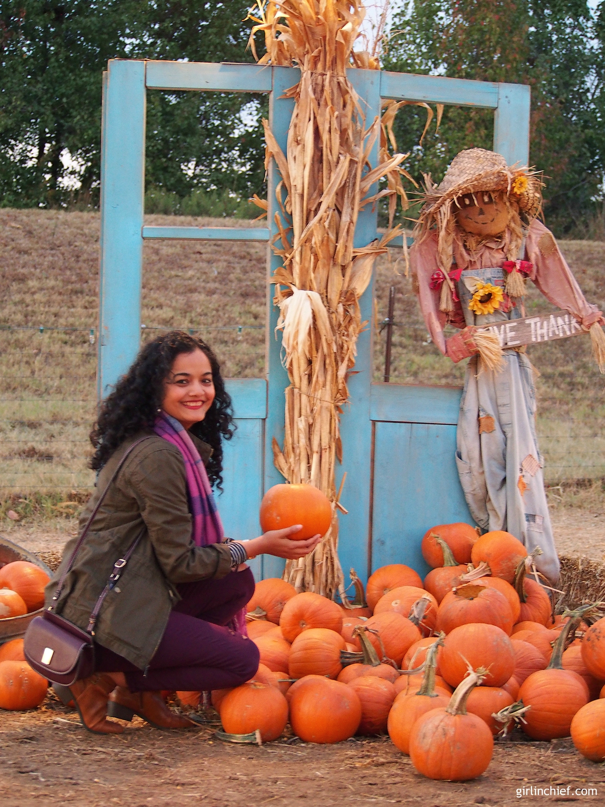 halloween-halls-pumpkin-farm-girlinchief-4